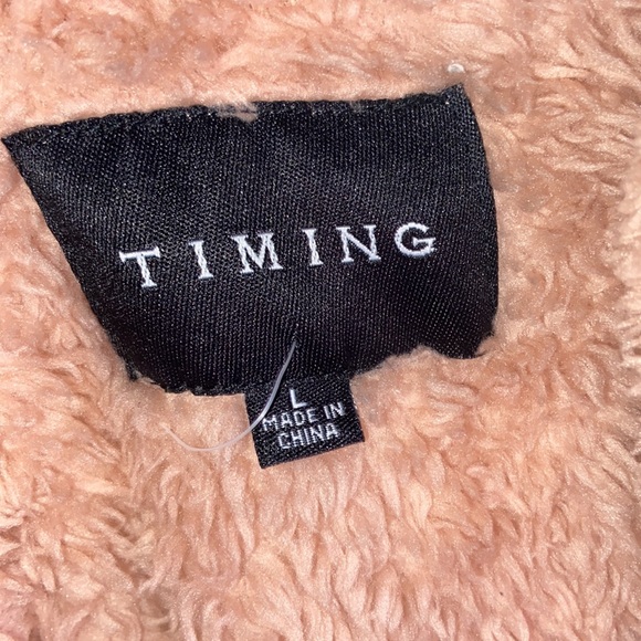 Timming Teddy Sweater Size Large - Picture 3 of 3